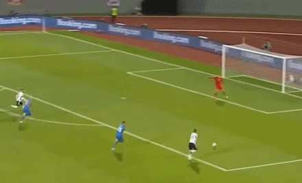 1631136898985054108.gif